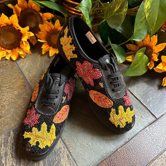 NEW Fully-Beaded “Autumn Leaves” Lace-up Oxfords - Picture 3 of 9